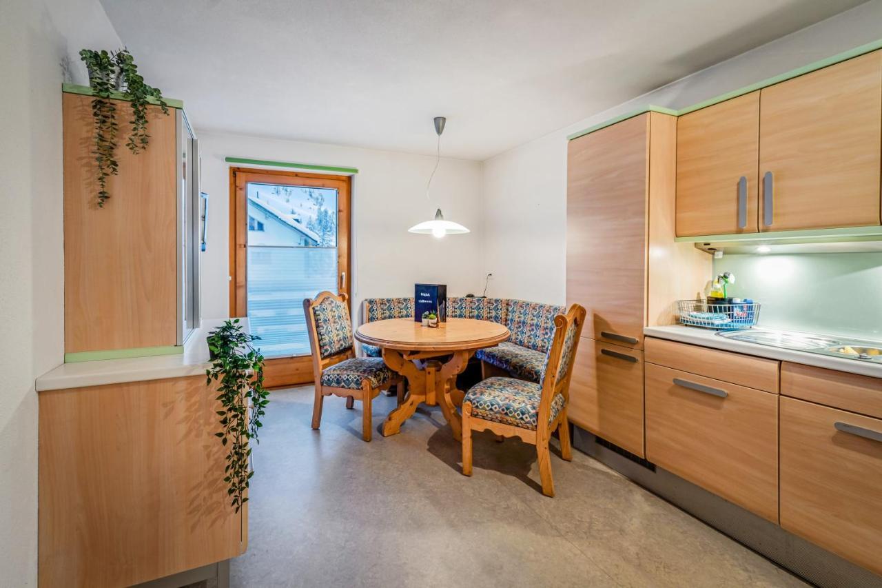 Haus Derby Apartman Samnaun Kültér fotó